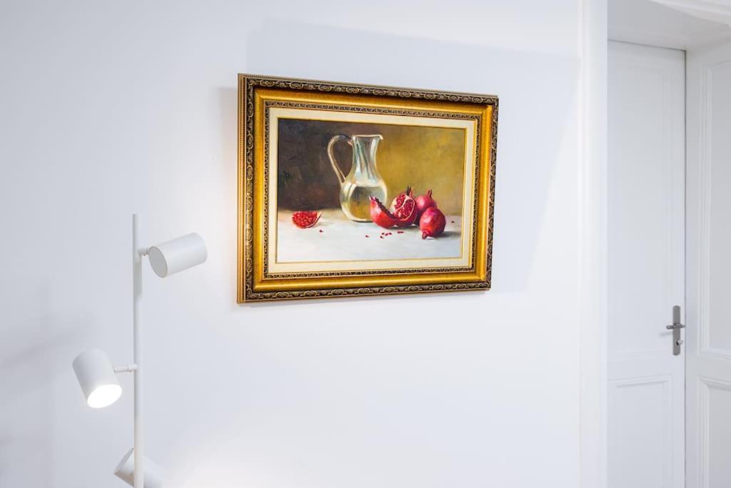 Art Nouveau - 210 M2 *